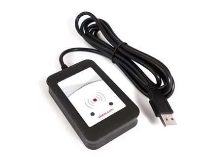 Elatec TWN4 with USB cable