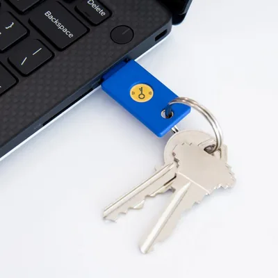 Yubikey in USB port